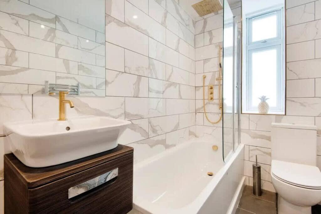 Cozy 1 Bedroom Apartment In Notting Hill Лондон Экстерьер фото